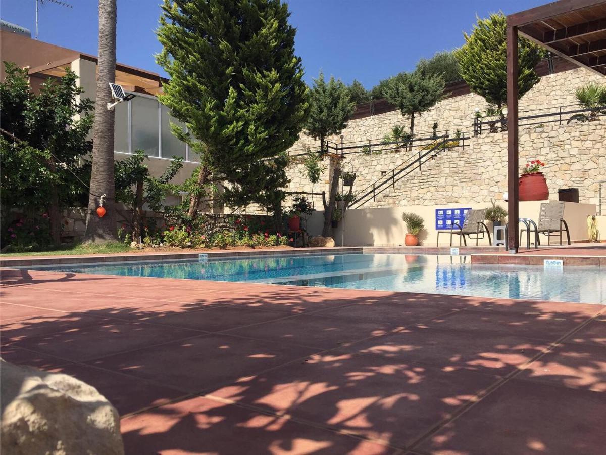 Meliades Villas Agia Marina Eksteriør bilde