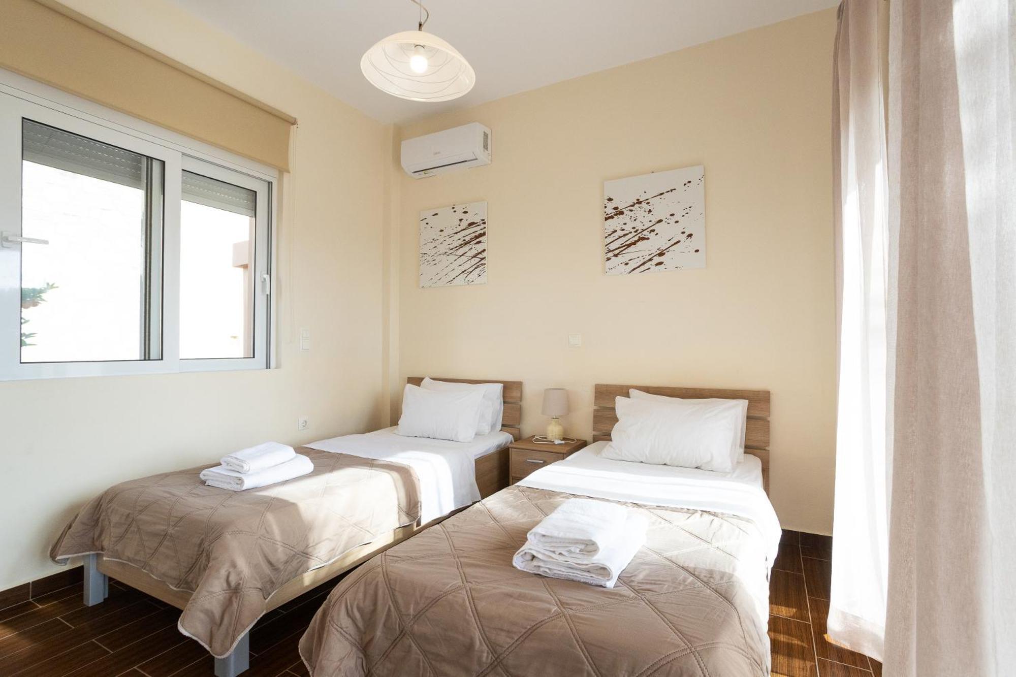 Meliades Villas Agia Marina Eksteriør bilde