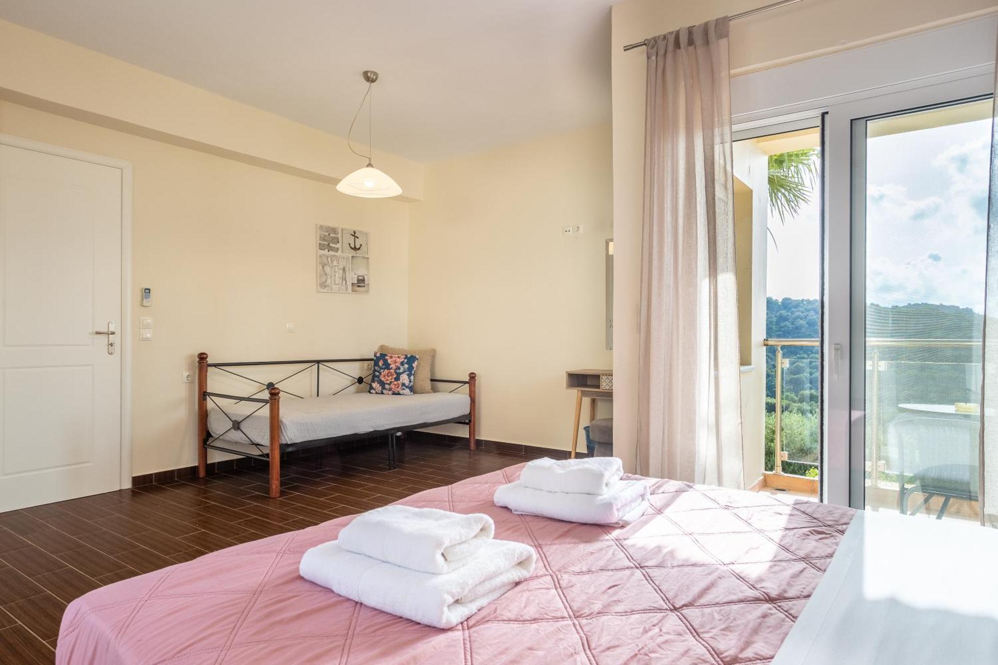 Meliades Villas Agia Marina Eksteriør bilde