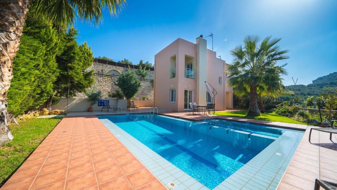 Meliades Villas Agia Marina Eksteriør bilde