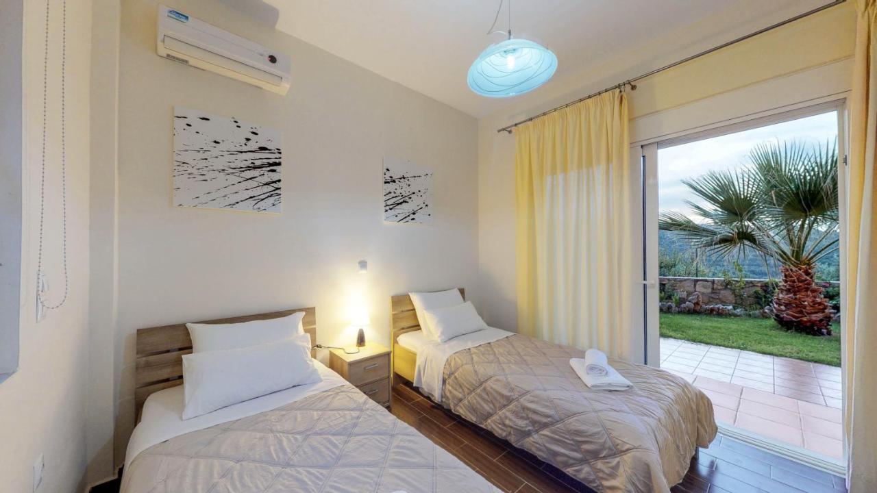 Meliades Villas Agia Marina Eksteriør bilde