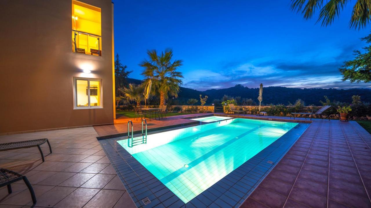 Meliades Villas Agia Marina Eksteriør bilde