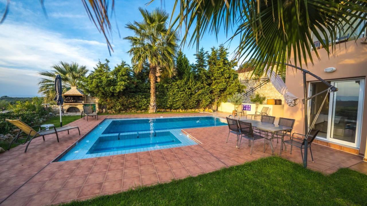 Meliades Villas Agia Marina Eksteriør bilde
