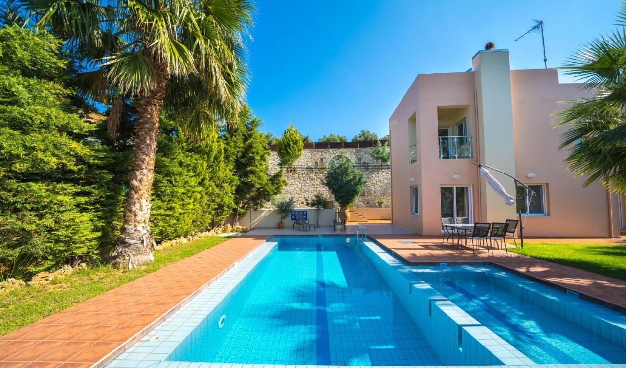 Meliades Villas Agia Marina Eksteriør bilde