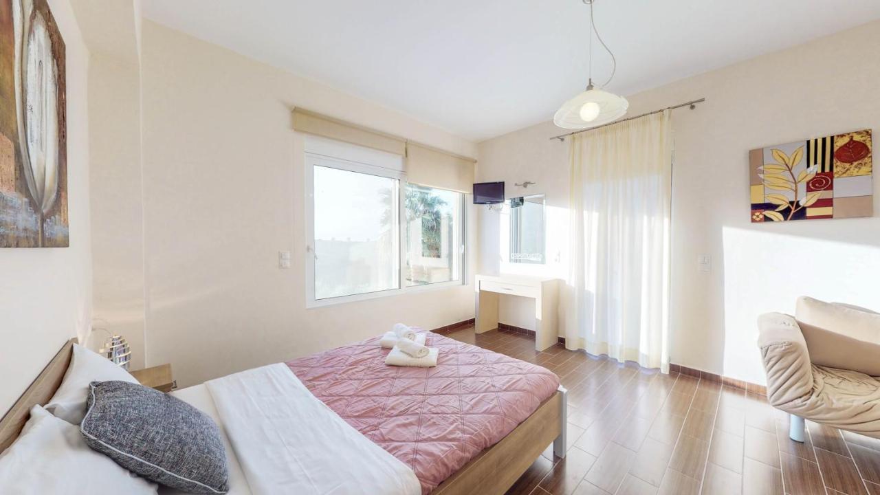Meliades Villas Agia Marina Eksteriør bilde