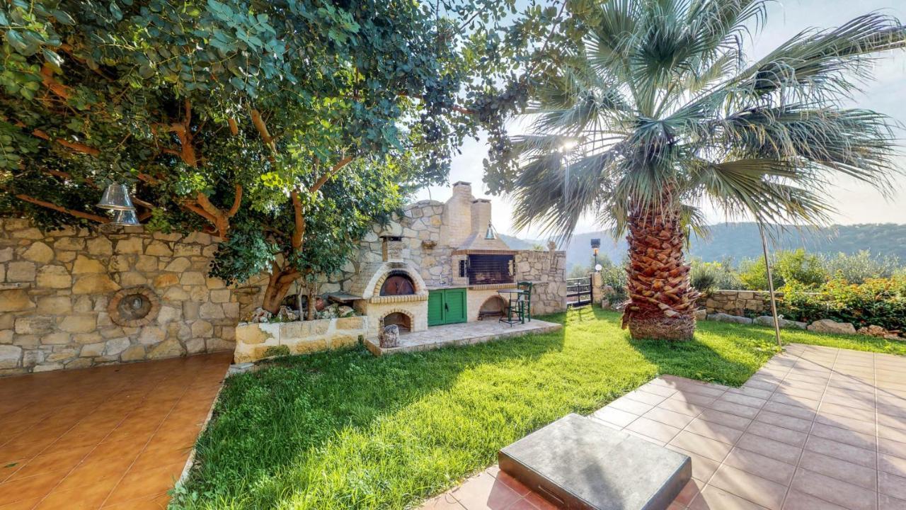 Meliades Villas Agia Marina Eksteriør bilde
