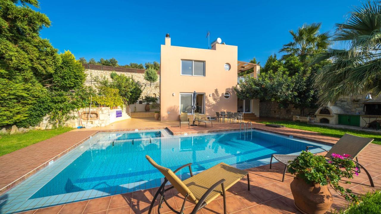 Meliades Villas Agia Marina Eksteriør bilde