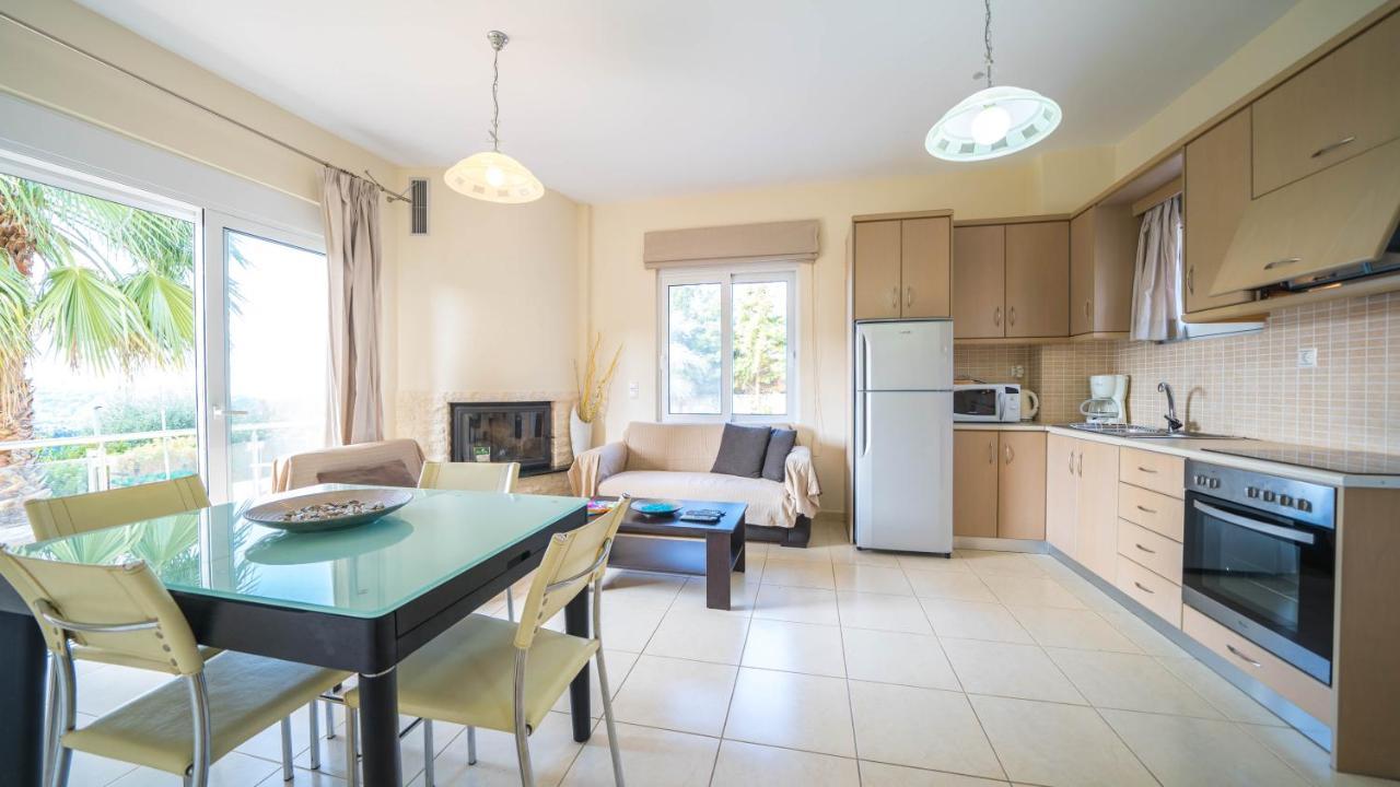 Meliades Villas Agia Marina Eksteriør bilde