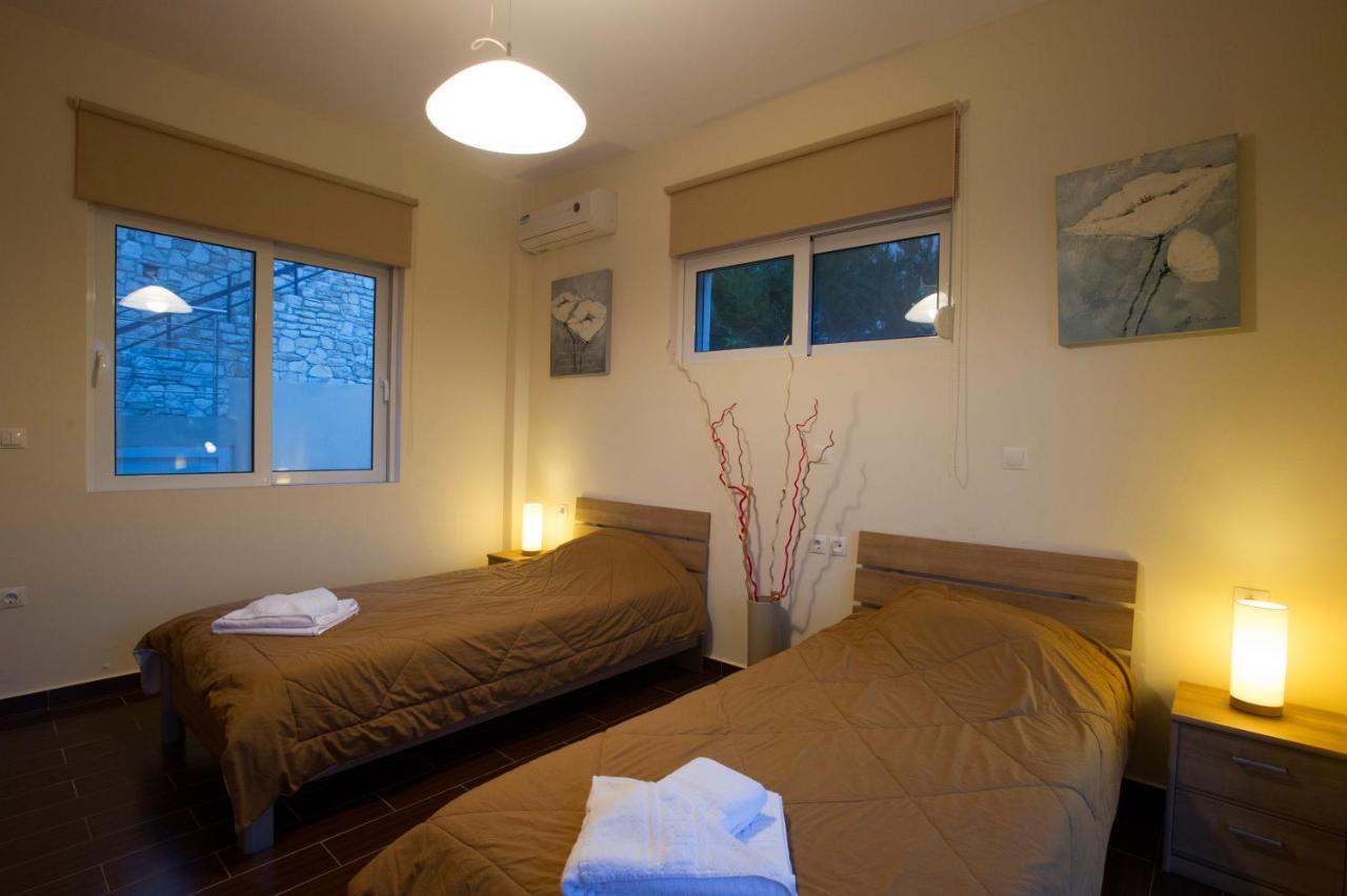 Meliades Villas Agia Marina Eksteriør bilde
